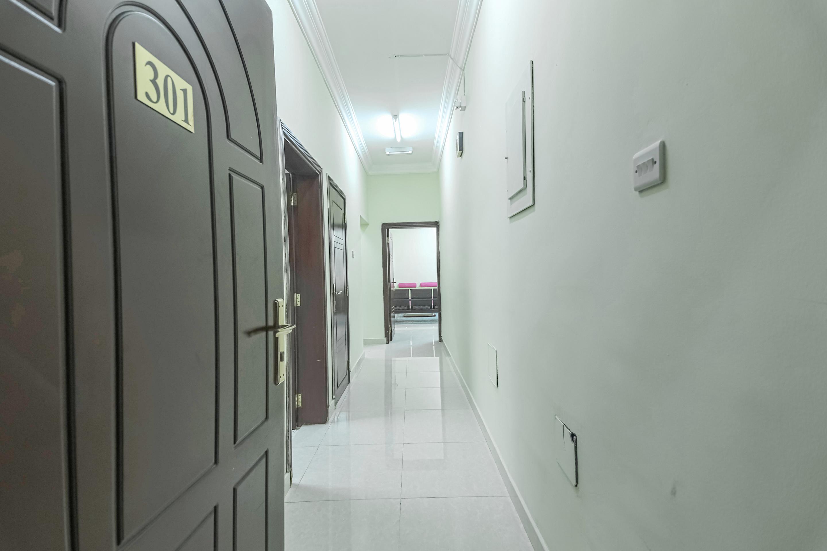 Super Oyo 111 Al Thabit Hotel Sur Esterno foto